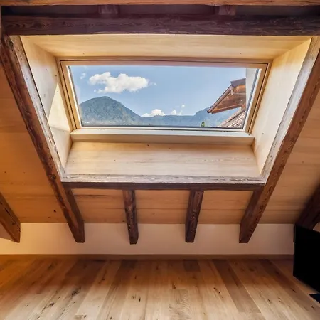 Ansitz Layshof Turm Apartment Merano